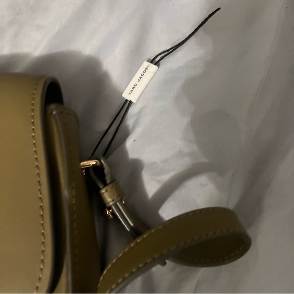 Olive Marc Jacobs bag 👜 - Picture 4 of 5